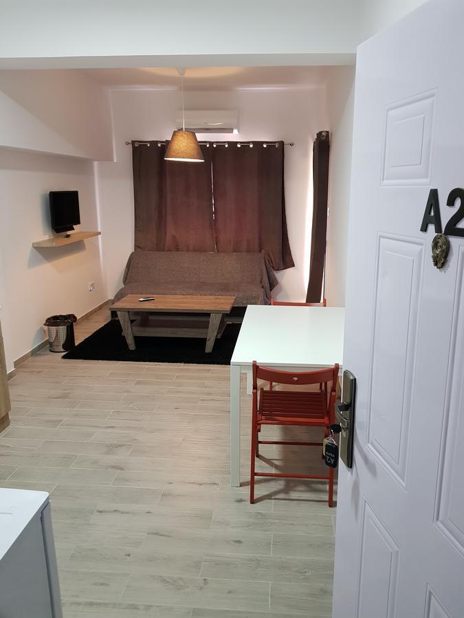 Mylos Court Apartments Limassol Bagian luar foto