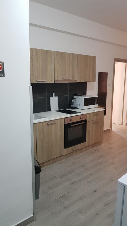 Mylos Court Apartments Limassol Bagian luar foto